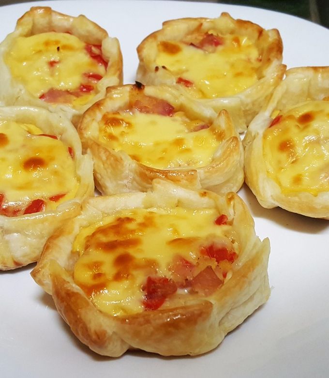 Imagen de Canastitas de jamón y queso con guarnición